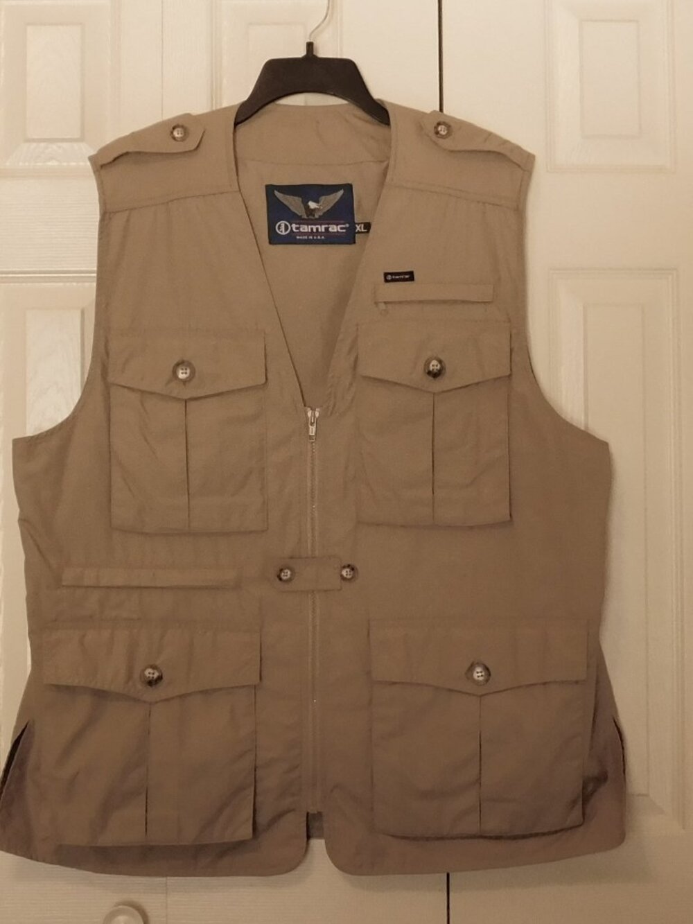 TAMRAC Mens Utility Fishing Photographer Vest Tan Multi-Pocket Outdoor Travel XL